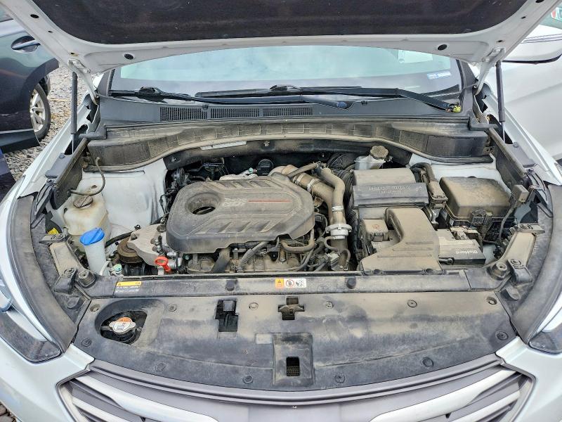 2017 HYUNDAI SANTA FE SPORT 2.0T ULTIMATE — Фото 12 из 13