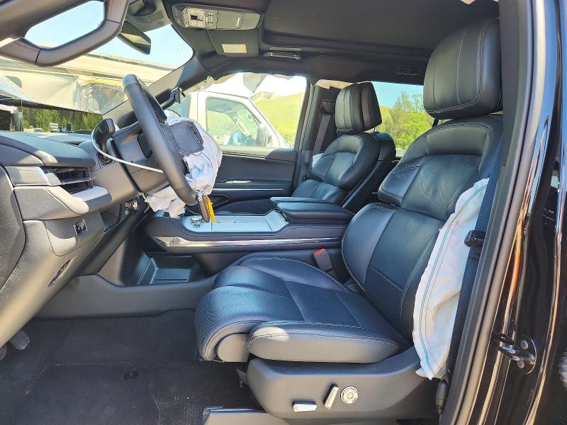5LMJJ2LG1SEL03745 2025 LINCOLN NAVIGATOR photo no. 7