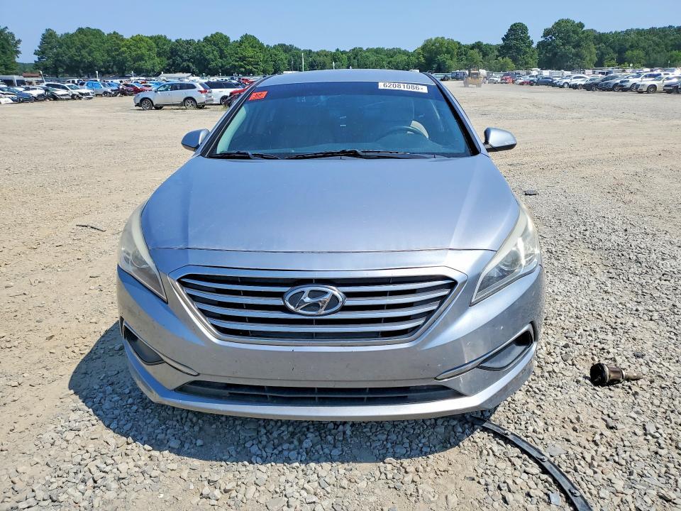 2017 HYUNDAI SONATA SE — Фото 5 из 12