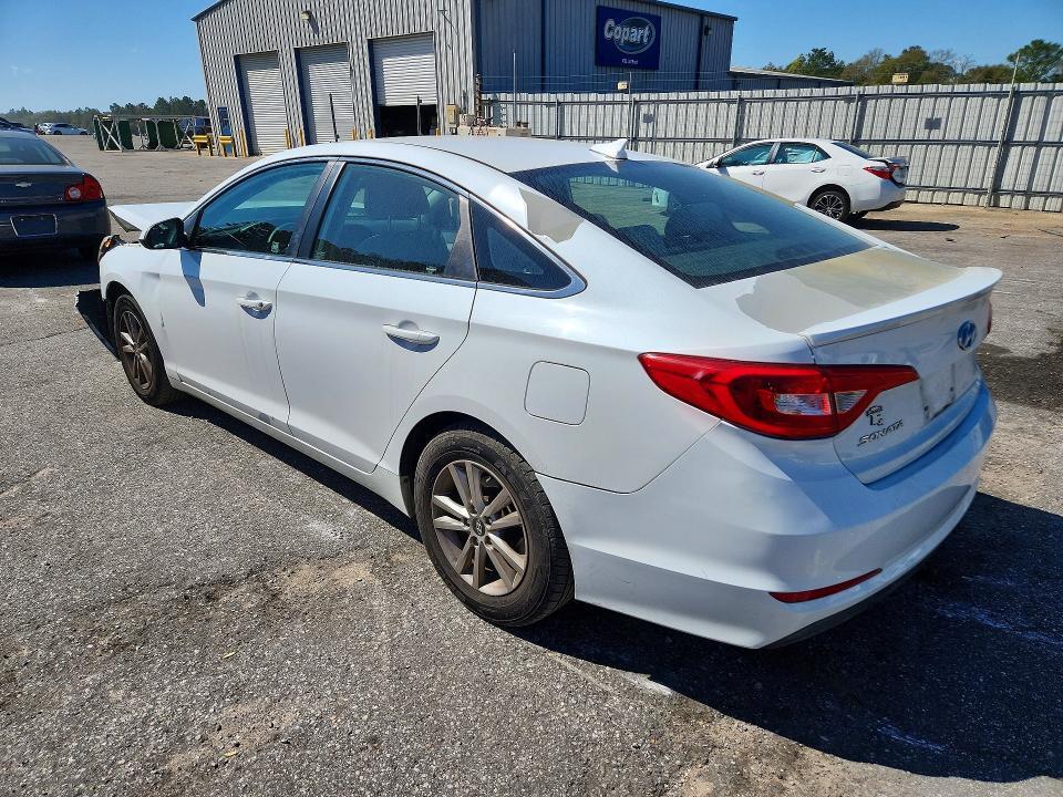 2017 HYUNDAI SONATA BASE — Фото 2 из 12