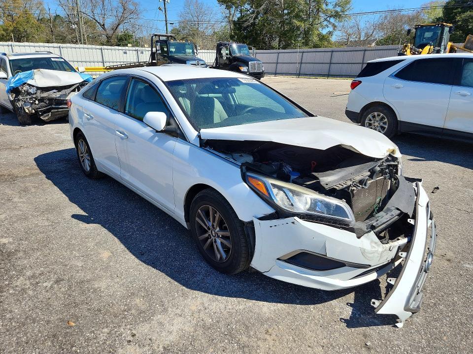 2017 HYUNDAI SONATA BASE — Фото 4 из 12