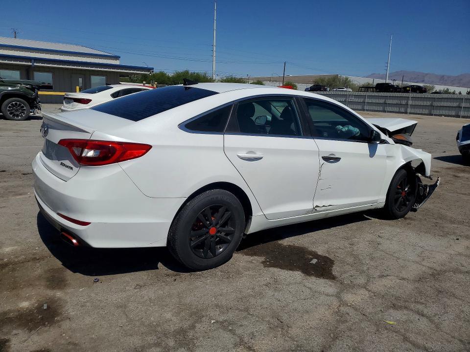 2017 HYUNDAI SONATA SE — Фото 3 из 12