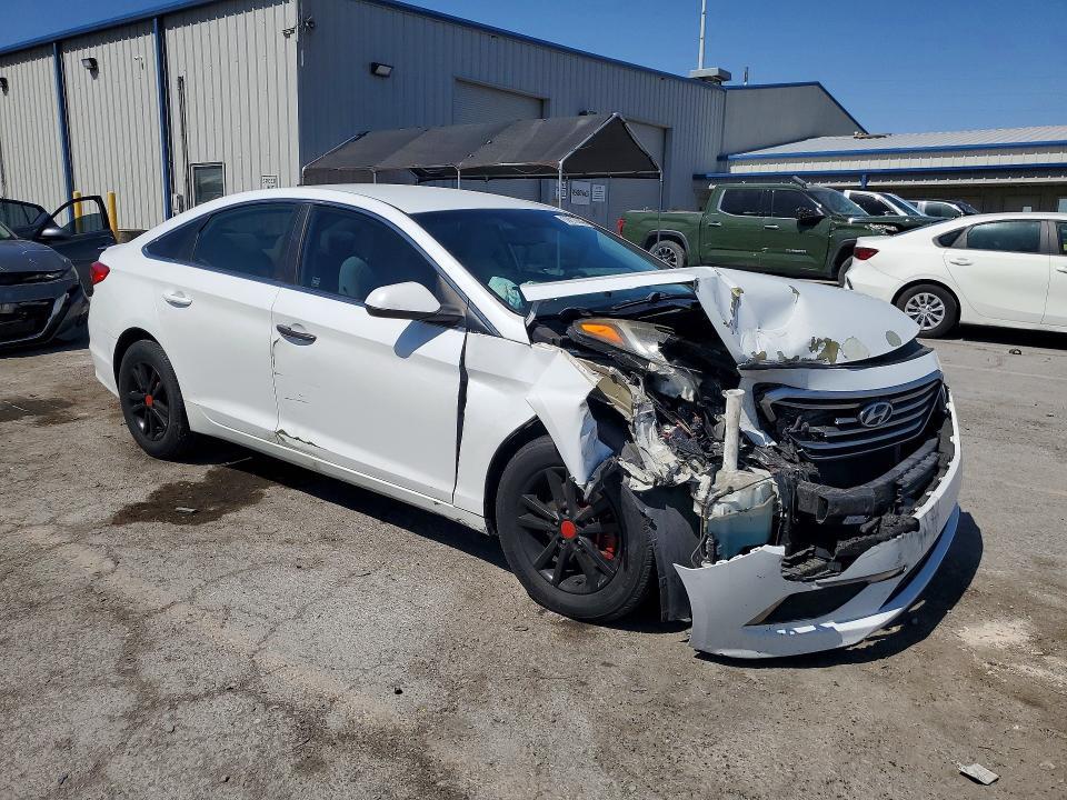 2017 HYUNDAI SONATA SE — Фото 4 из 12