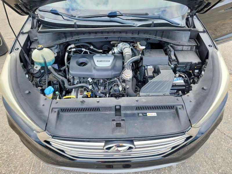2017 HYUNDAI TUCSON LIMITED — Фото 12 из 13