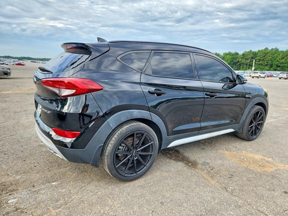 2017 HYUNDAI TUCSON LIMITED — Фото 3 из 13