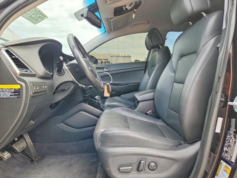 2017 HYUNDAI TUCSON LIMITED — Фото 7 из 13