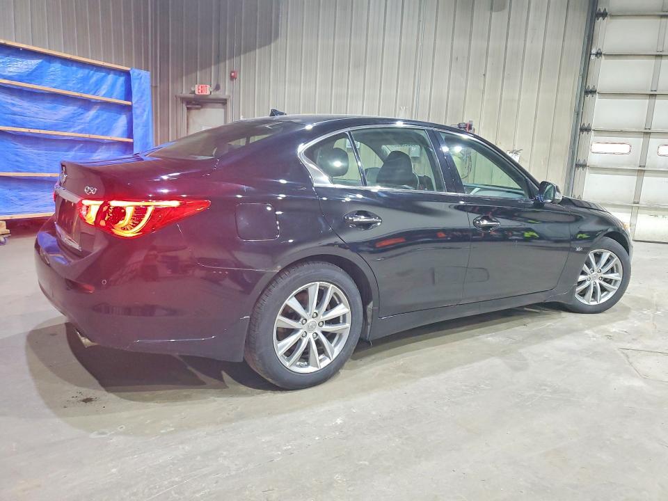 2017 INFINITI Q50 3.0T PREMIUM — Фото 3 из 13