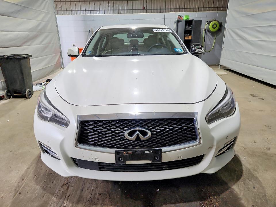 2017 INFINITI Q50 3.0T PREMIUM — Фото 5 из 12