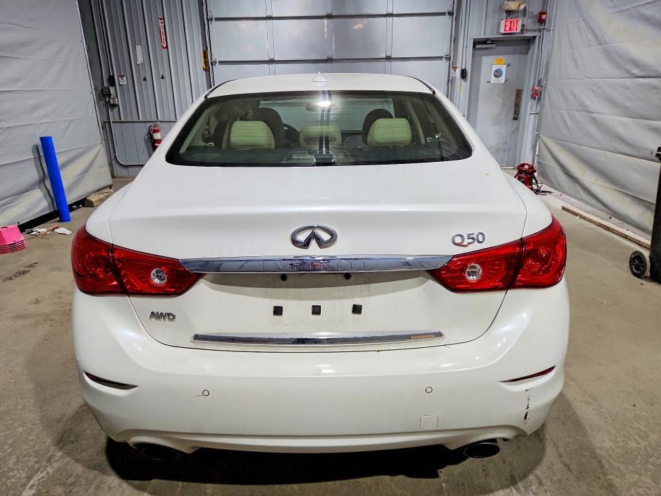 2017 INFINITI Q50 3.0T PREMIUM — Фото 6 из 12