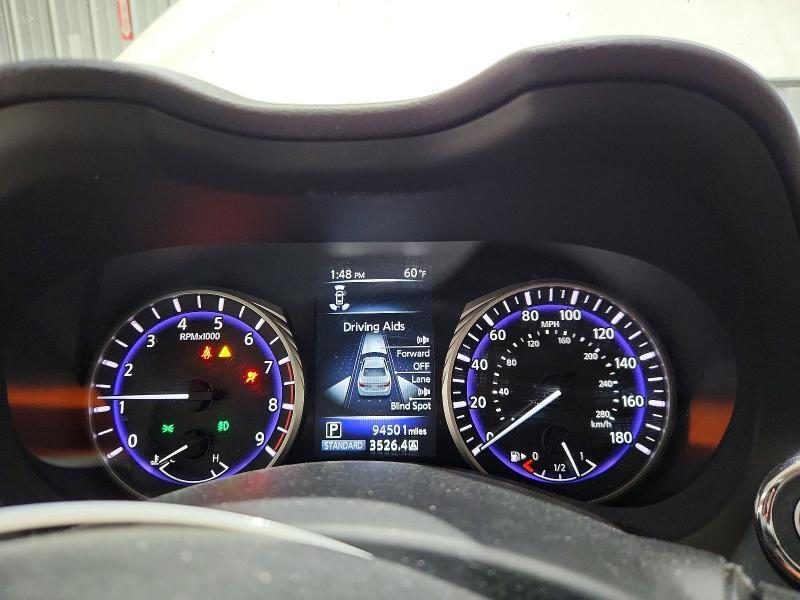 2017 INFINITI Q50 3.0T PREMIUM — Фото 9 из 12