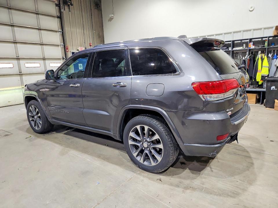 2017 JEEP GRAND CHEROKEE OVERLAND — Фото 2 из 13