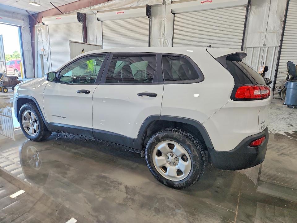 1C4PJMAB9HW579422 2017 JEEP CHEROKEE photo no. 2