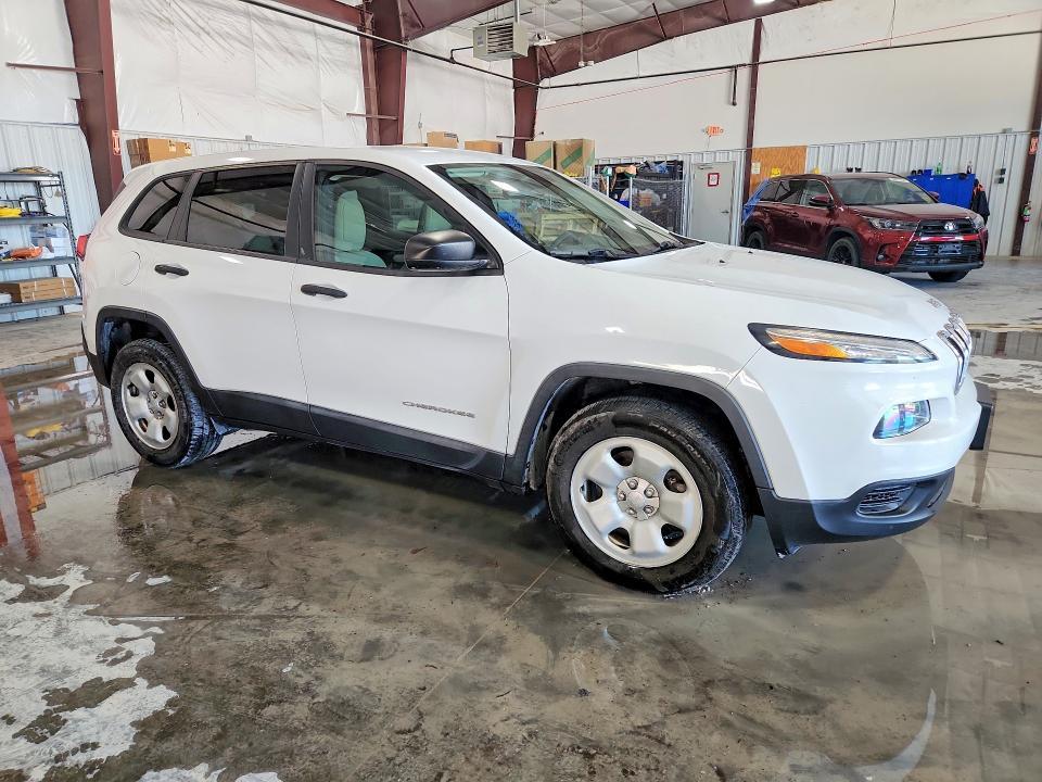 1C4PJMAB9HW579422 2017 JEEP CHEROKEE photo no. 4