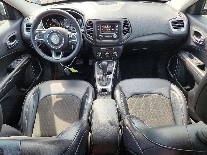 3C4NJDBBXHT674681 2017 JEEP COMPASS photo no. 8