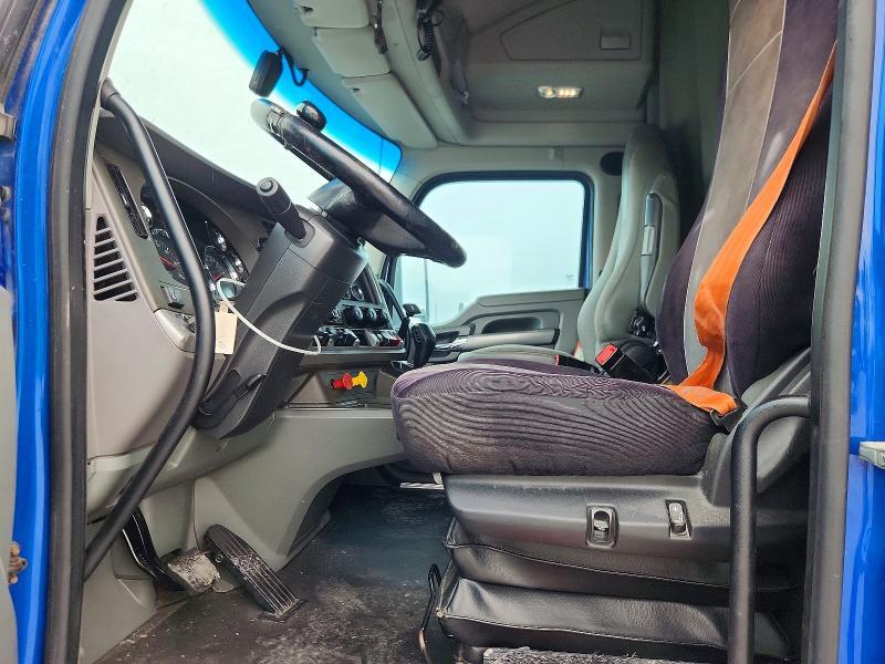 2017 KENWORTH T680 SEMI TRUCK — Фото 7 из 14