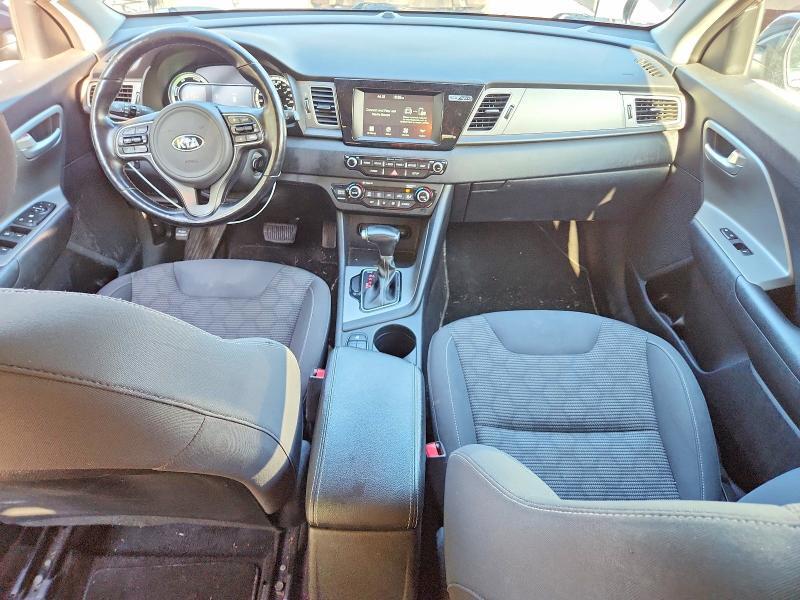KNDCB3LCXH5060784 2017 KIA NIRO photo no. 8