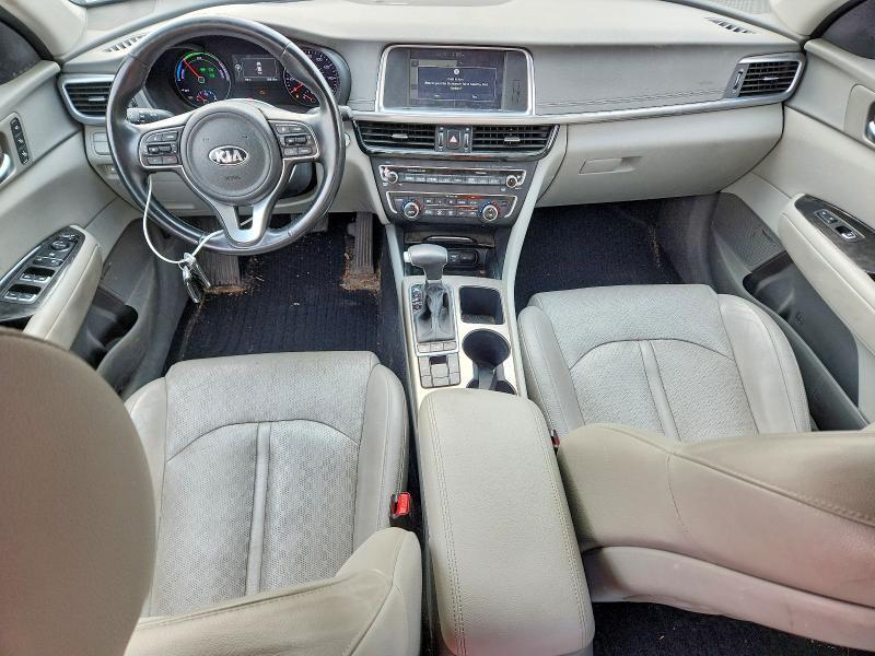2017 KIA OPTIMA — Фото 8 из 12