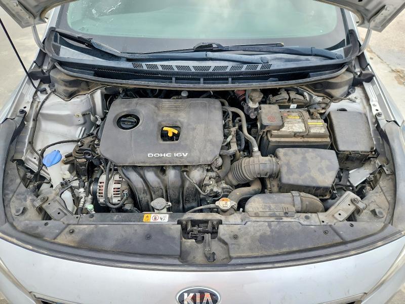 2017 KIA FORTE LX — Фото 11 из 13
