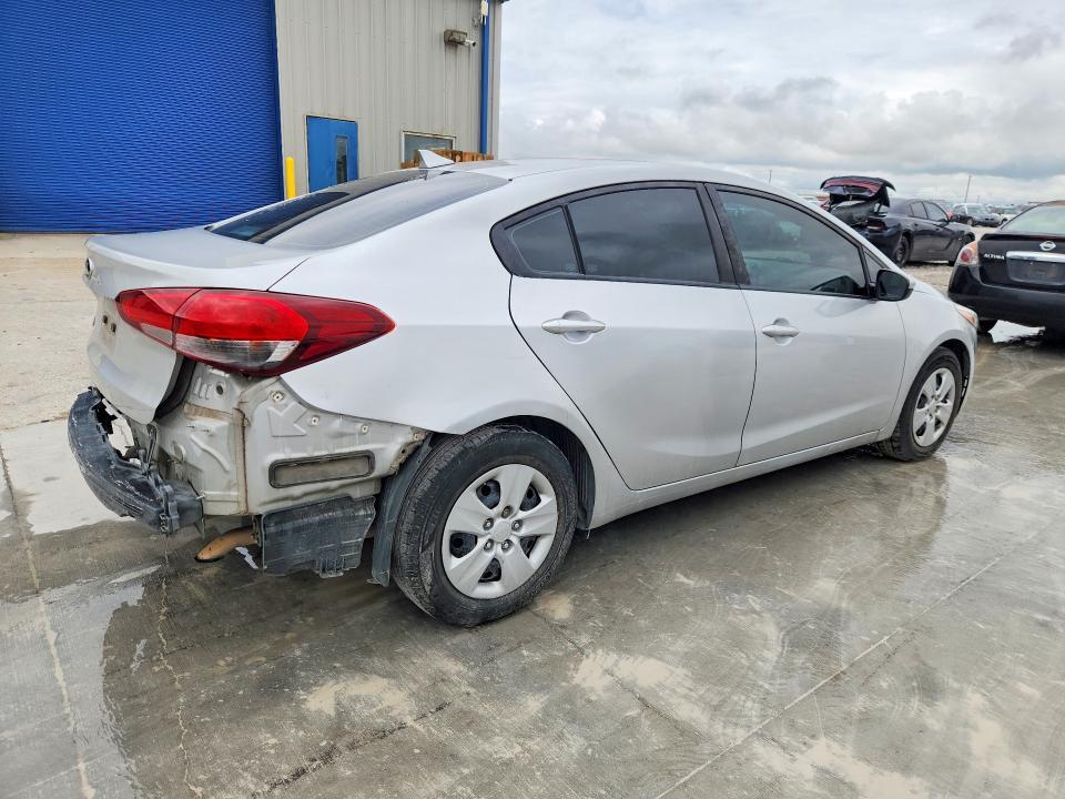 2017 KIA FORTE LX — Фото 3 из 13