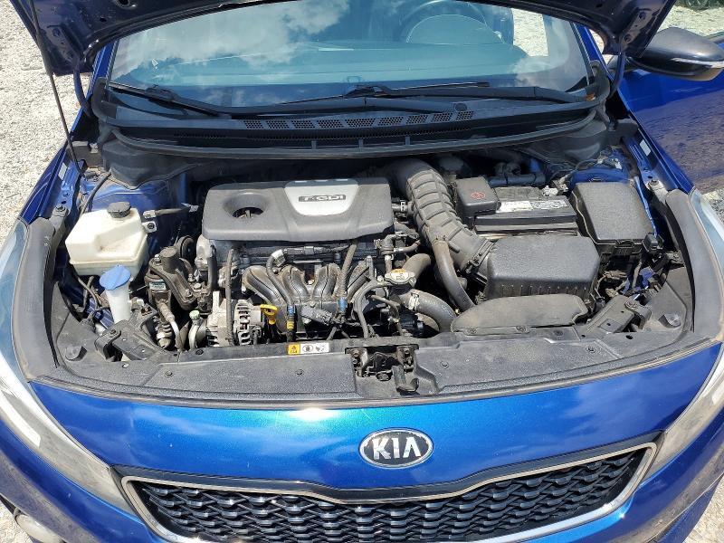2017 KIA FORTE5 SX — Фото 11 из 13