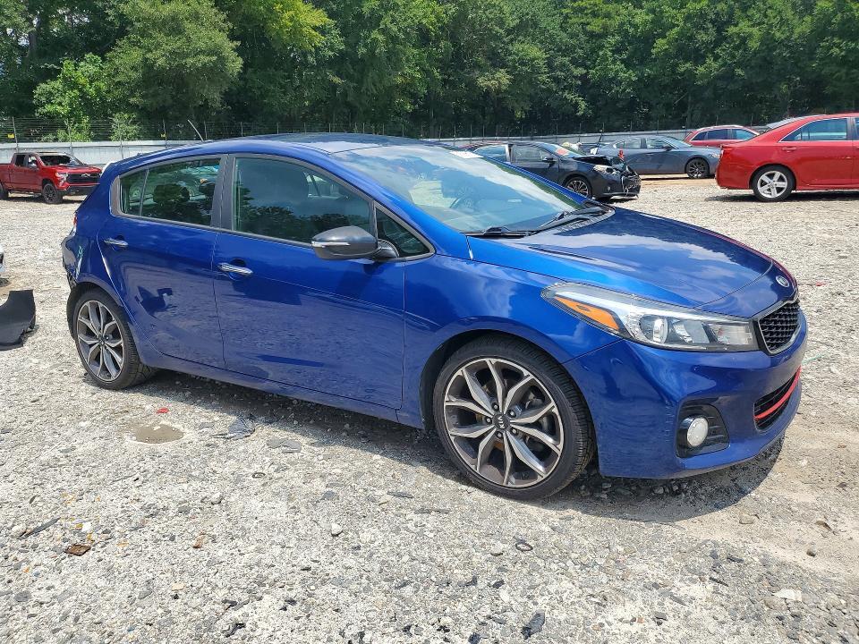 2017 KIA FORTE5 SX — Фото 4 из 13