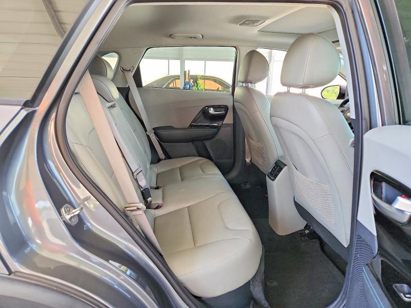 KNDCE3LCXH5077835 2017 KIA NIRO photo no. 11
