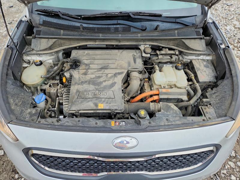 2017 KIA NIRO LX — Фото 11 из 12
