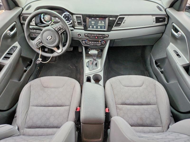 2017 KIA NIRO LX — Фото 8 из 12