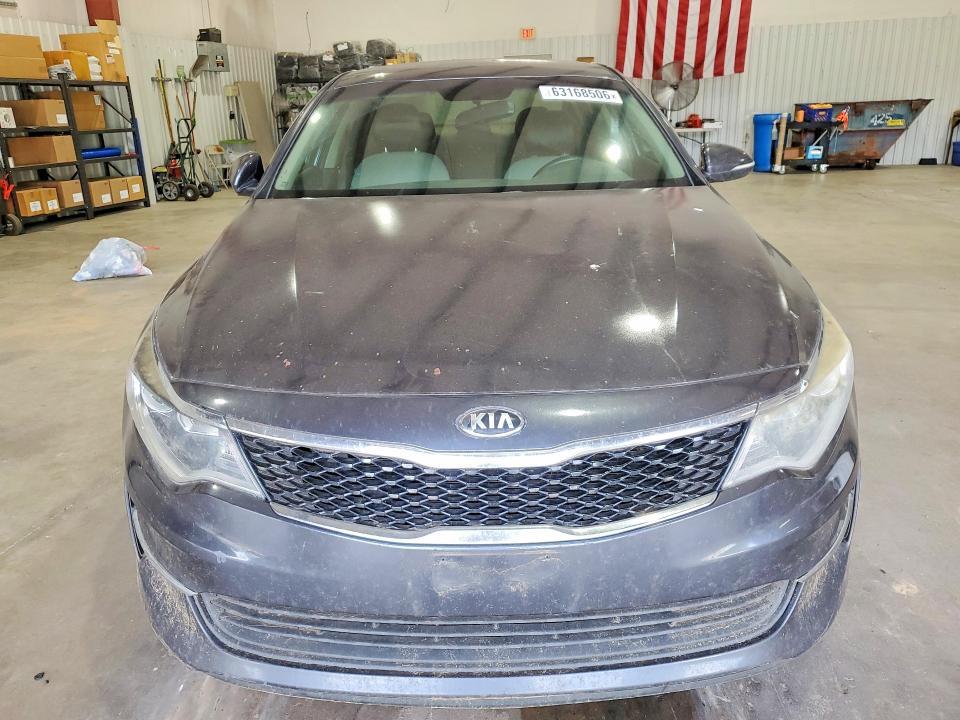 2017 KIA OPTIMA LX — Фото 5 из 12