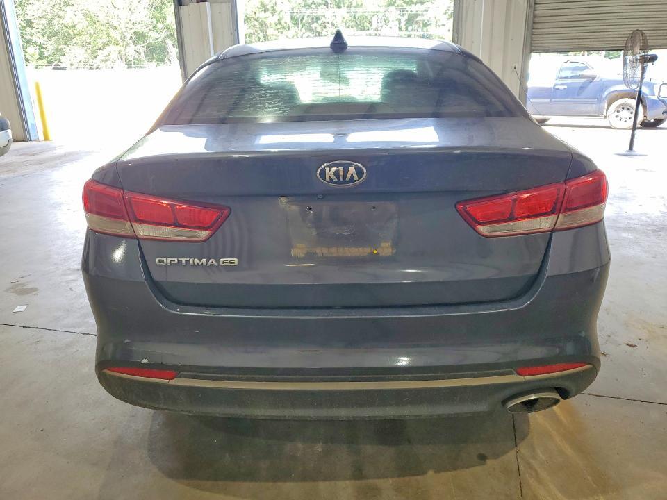2017 KIA OPTIMA LX — Фото 6 из 12
