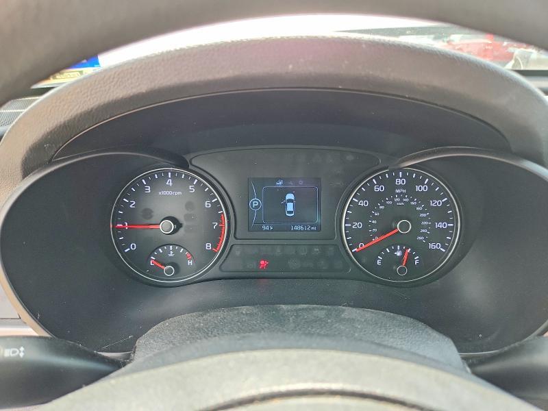 5XXGT4L33HG124180 2017 KIA OPTIMA photo no. 9