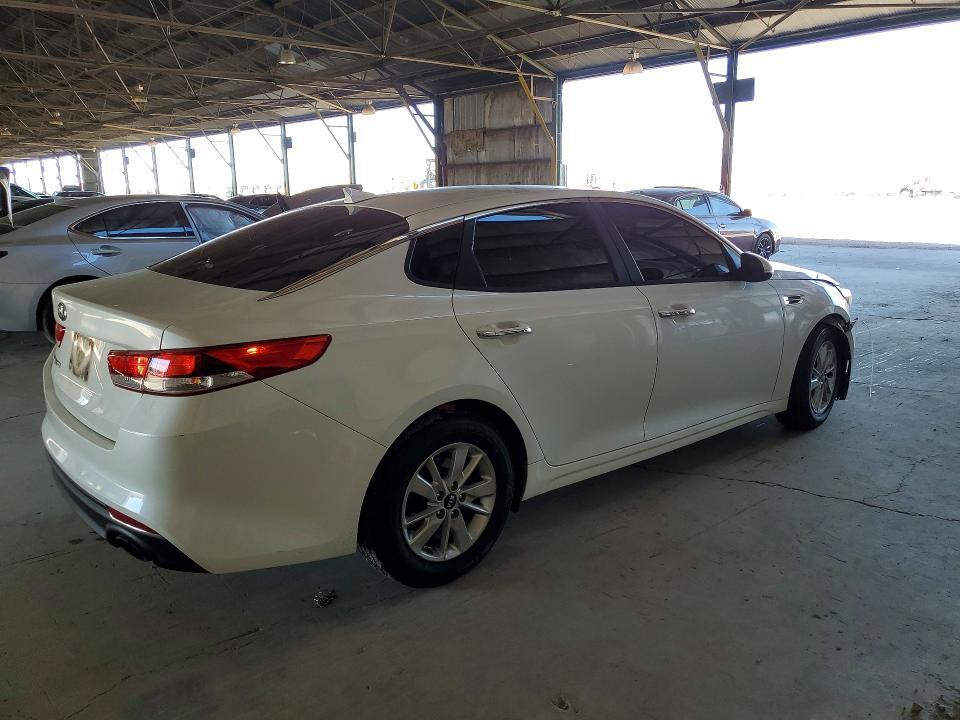 2017 KIA OPTIMA LX — Фото 3 из 12