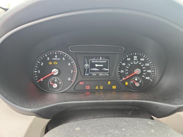 5XYPG4A39HG275091 2017 KIA SORENTO photo no. 9