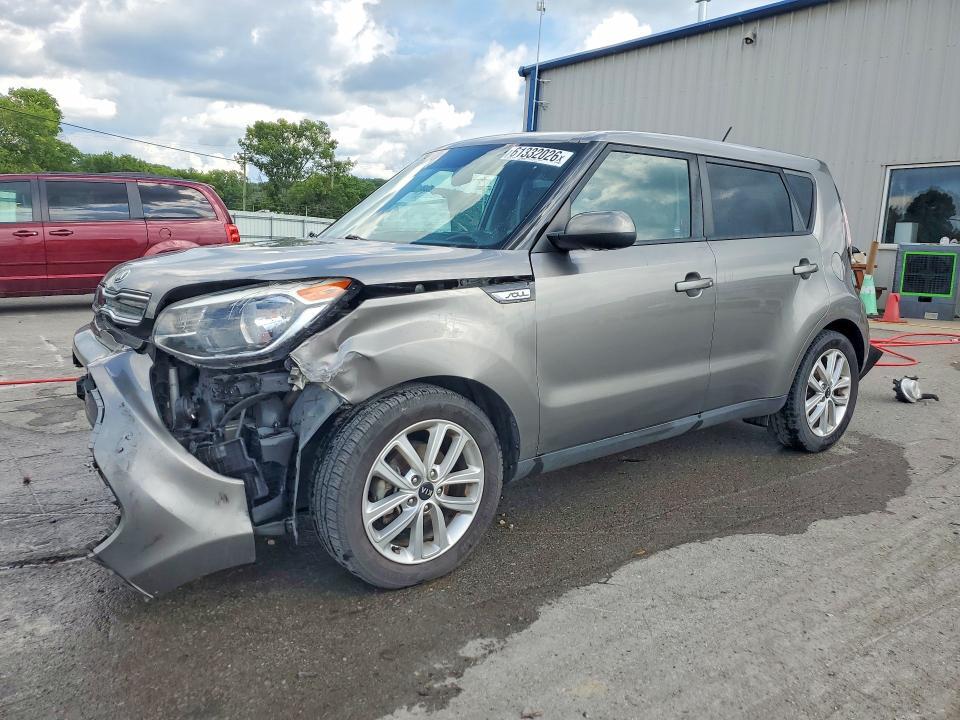 KNDJP3A51H7421370 2017 KIA SOUL photo no. 1