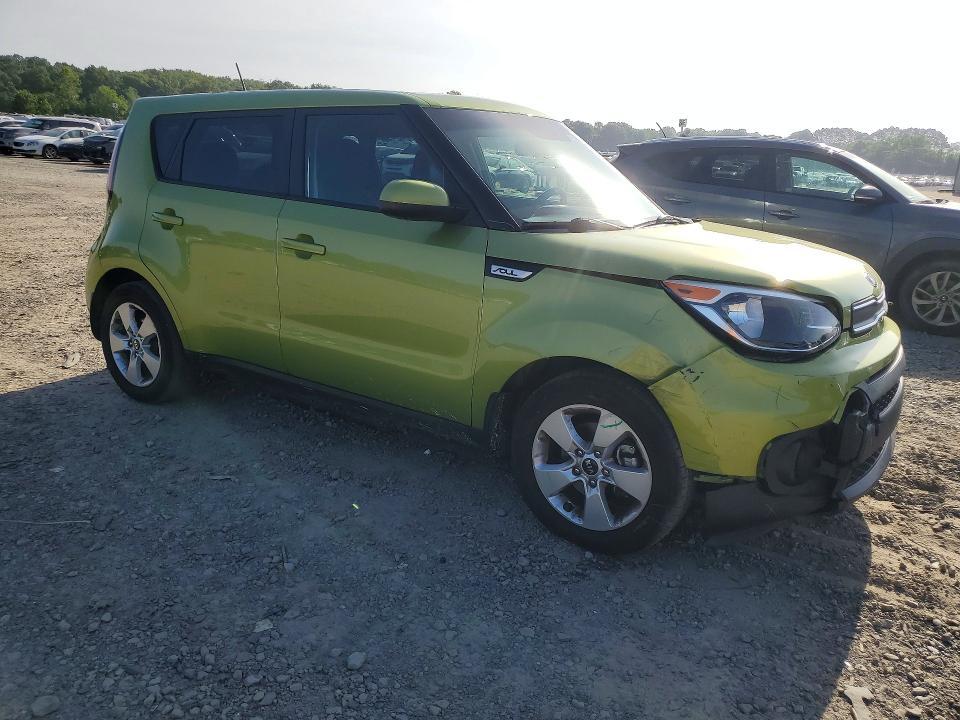 2017 KIA SOUL BASE — Фото 4 из 13