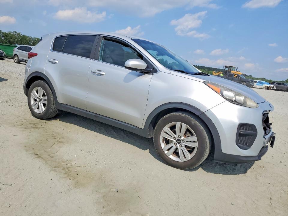2017 KIA SPORTAGE LX — Фото 4 из 13
