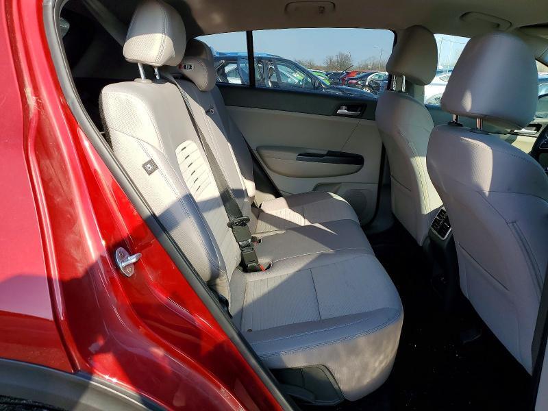 2017 KIA SPORTAGE LX — Фото 11 из 13