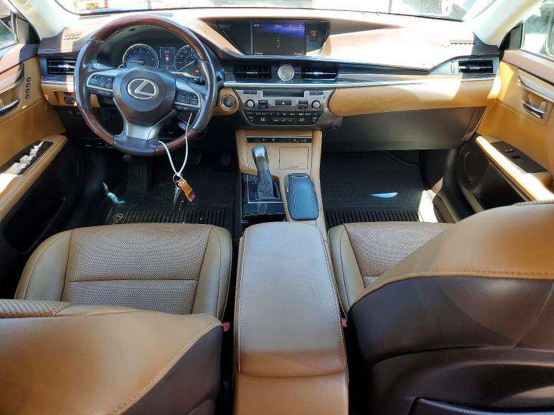 2017 LEXUS ES 350 — Фото 8 из 12