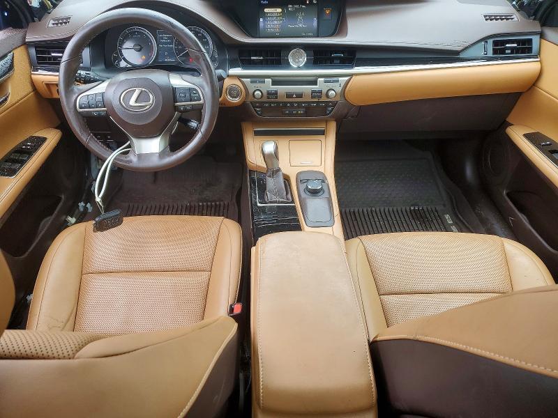 58ABK1GG9HU053994 2017 LEXUS ES photo no. 8