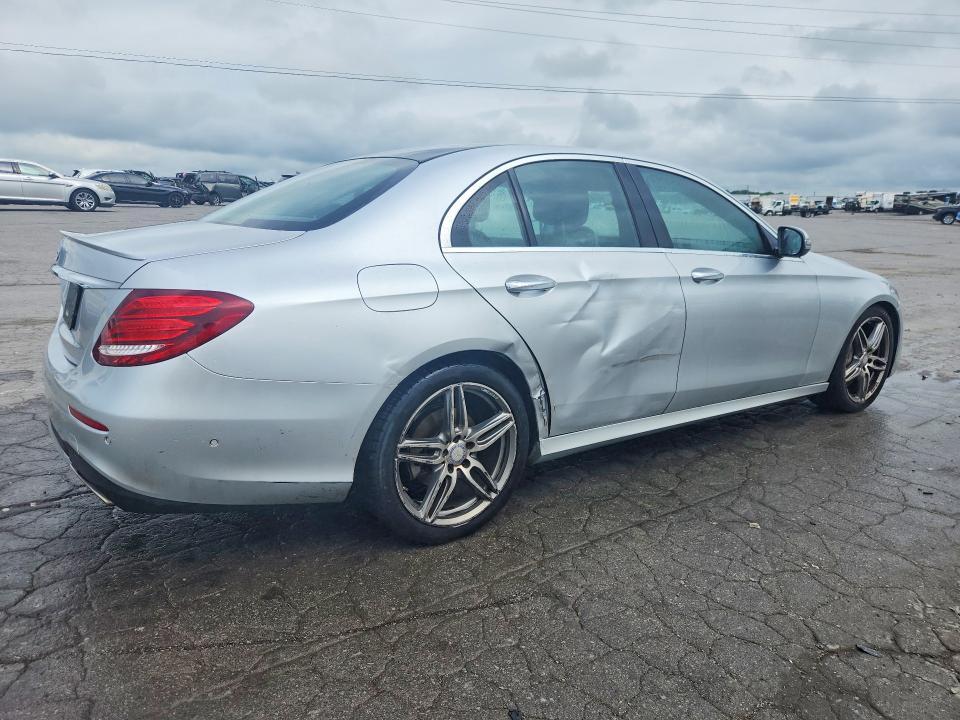 WDDZF4JB7HA045722 2017 MERCEDES-BENZ E photo no. 3