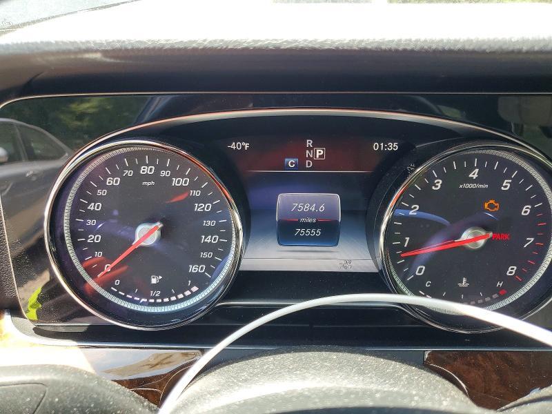 2017 MERCEDES-BENZ E 300 — Фото 9 из 12