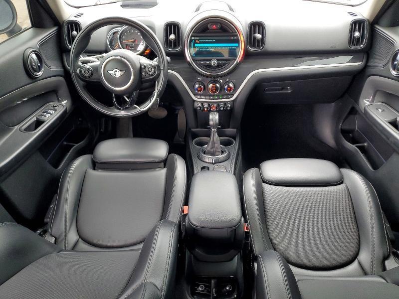 2017 MINI COOPER S COUNTRYMAN ALL4 — Фото 8 из 12