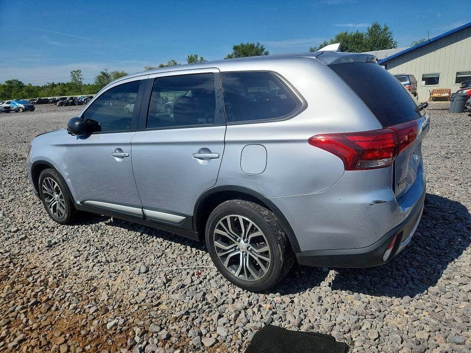 2017 MITSUBISHI OUTLANDER ES — Фото 2 из 13