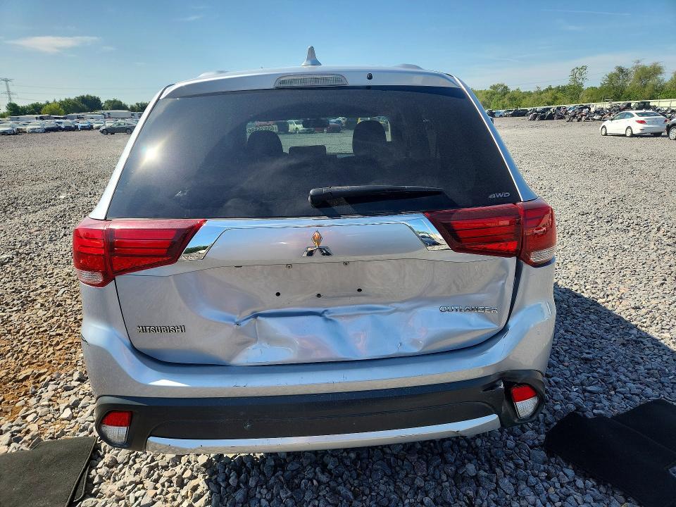 2017 MITSUBISHI OUTLANDER ES — Фото 6 из 13