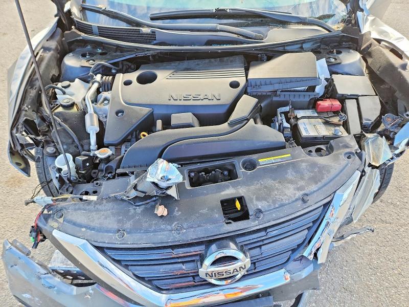 2017 NISSAN ALTIMA 2.5 SR — Фото 11 из 12