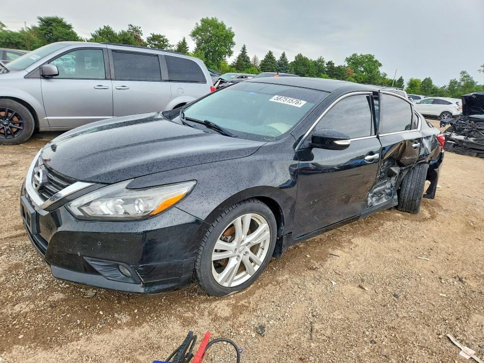 1N4BL3AP0HC223524 2017 NISSAN ALTIMA photo no. 1