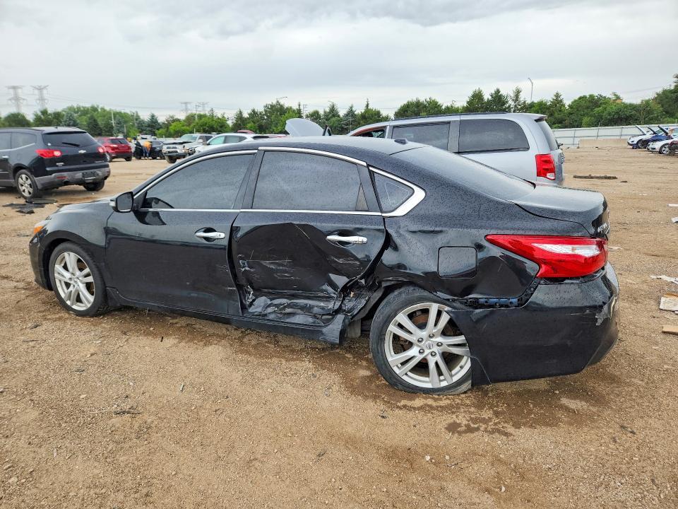 1N4BL3AP0HC223524 2017 NISSAN ALTIMA photo no. 2