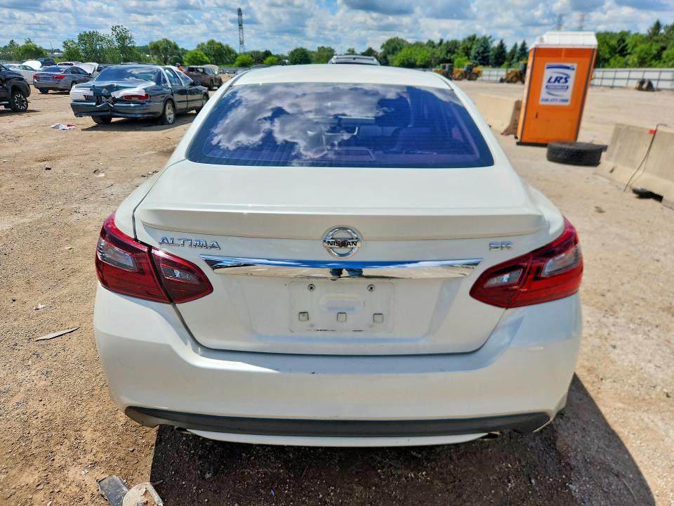2017 NISSAN ALTIMA 2.5 SR — Фото 6 из 12