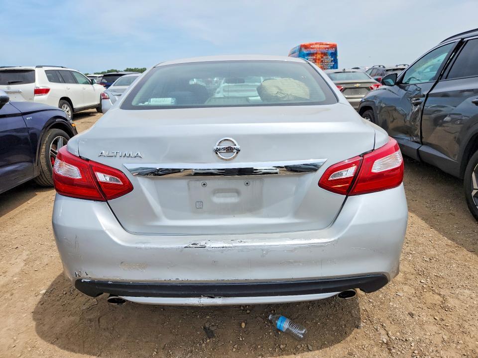 2017 NISSAN ALTIMA — Фото 6 из 12