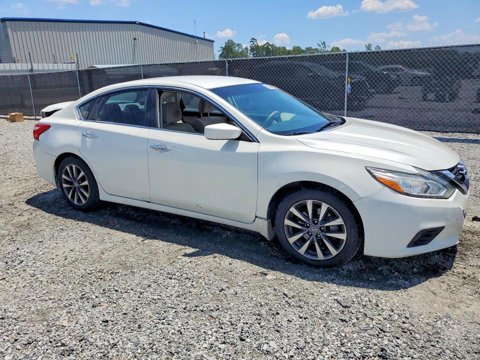 2017 NISSAN ALTIMA 2.5 SV — Фото 4 из 12